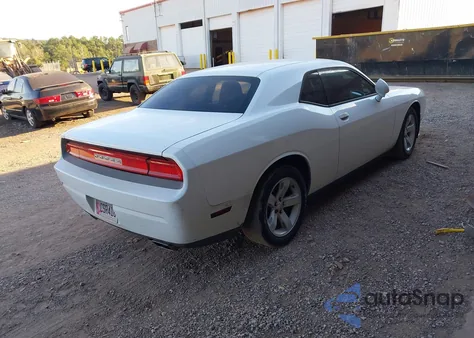 2014 Dodge Challenger Sxt from USA, damaged, VIN 2C3CDYAG8EH208386